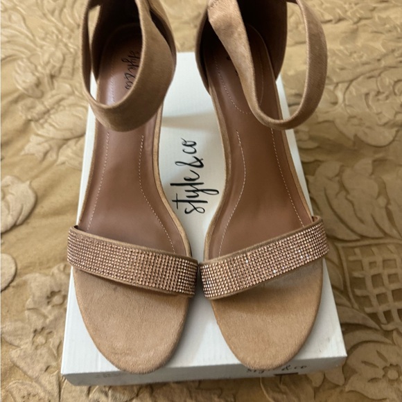 NWT-Style and co Phyllis Tan Evening Sandals size 10.5 - Picture 4 of 8